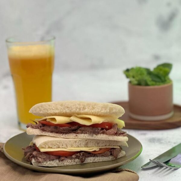 Sándwich Mechada Queso, 350 g, Tremus