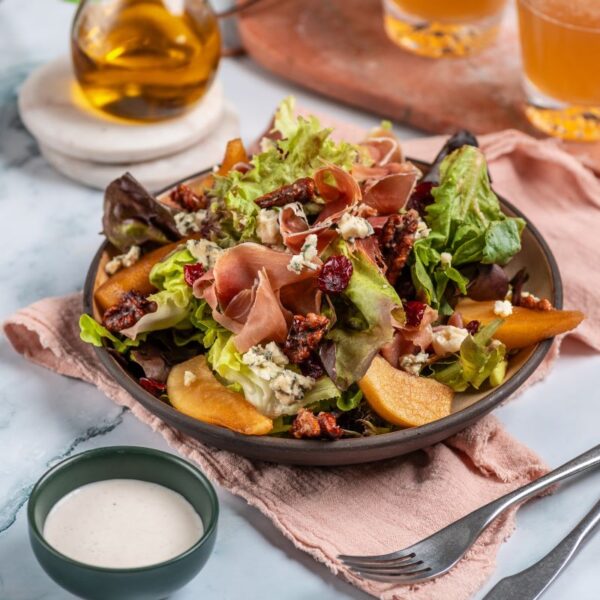 Ensalada de Prosciutto, Pera y Queso Azul, 275 g, Tremus 4 proscuitto pera y queso azul