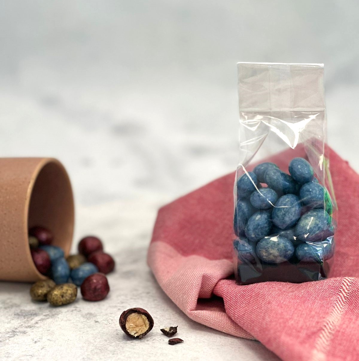 Grageas de Almendras Bañadas en Chocolate Blanco, Sin Azúcar Añadida, 100 g, Tremus